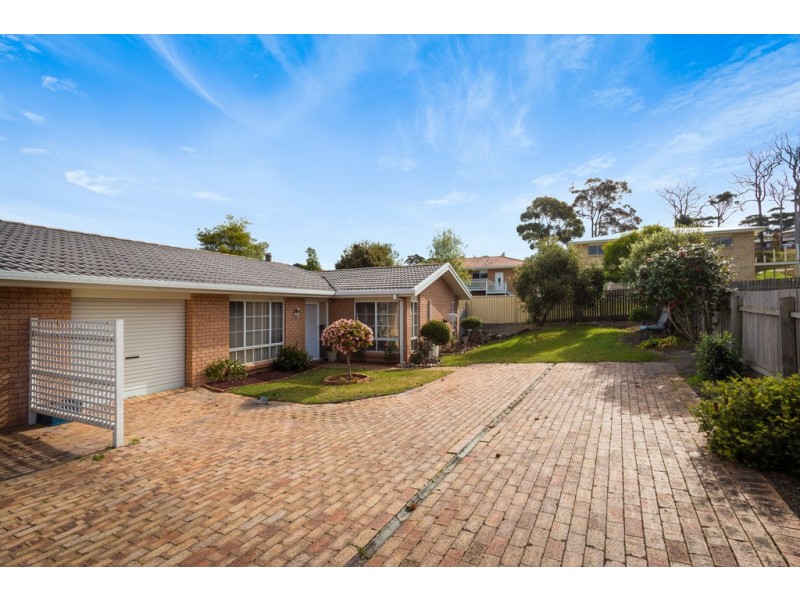 2/72 HEADLAND DRIVE, Tura Beach NSW 2548