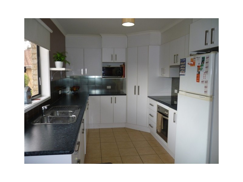 18a Elizabeth Parade, Tura Beach NSW 2548