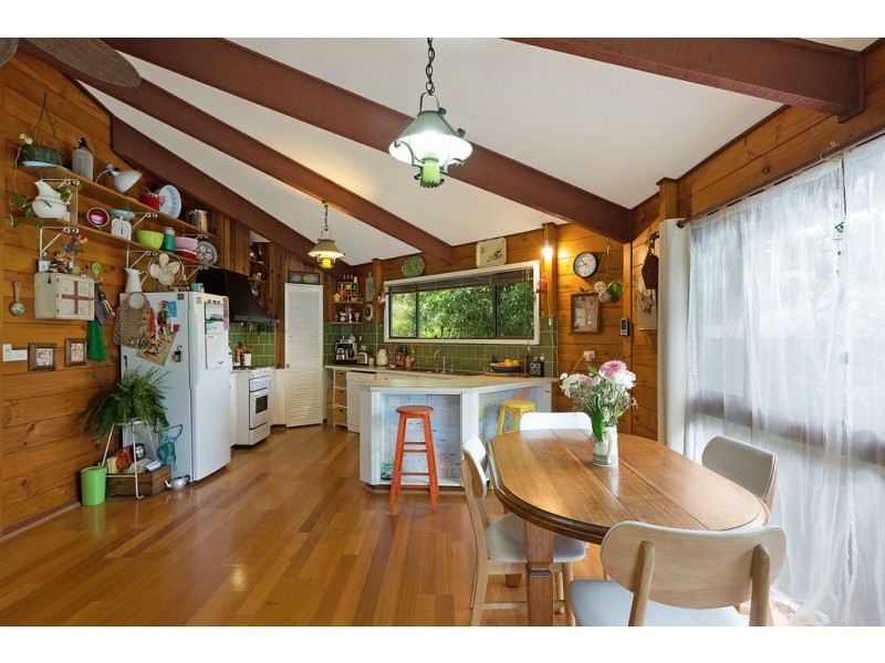 60 SURF CIRCLE, Tura Beach NSW 2548