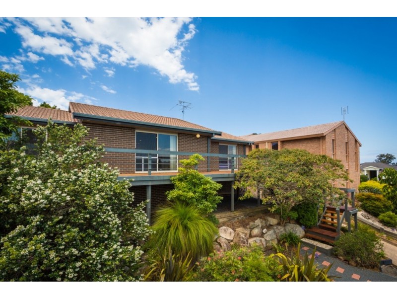 4 TEAL COURT, Merimbula NSW 2548