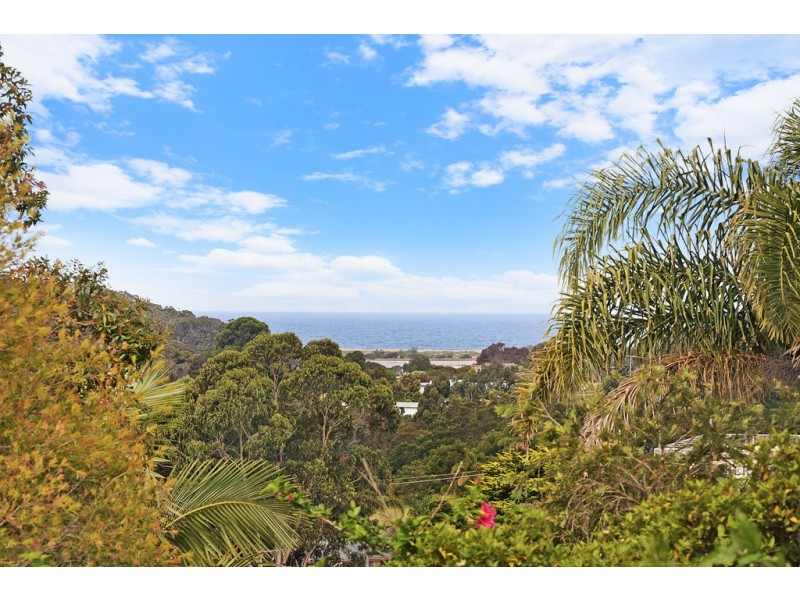 17 ILLAWONG HEIGHTS, Merimbula NSW 2548