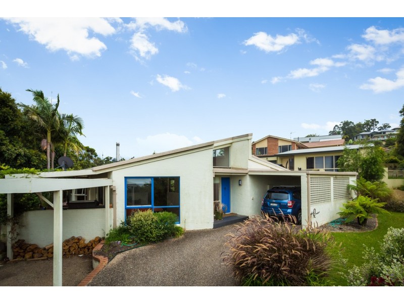 15 LAKEWOOD DRIVE, Merimbula NSW 2548