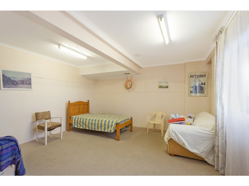 5 WARATAH COURT, Tura Beach NSW 2548