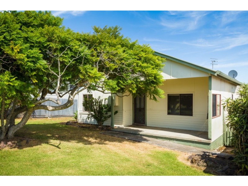 34 LAKEVIEW AVENUE, Merimbula NSW 2548