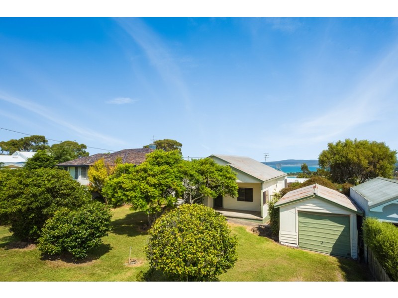 34 LAKEVIEW AVENUE, Merimbula NSW 2548