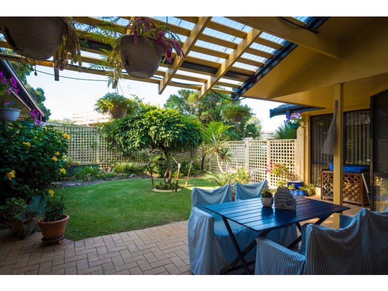 3 HAKEA PLACE, Tura Beach NSW 2548