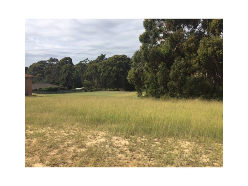 22 ELIZABETH PARADE, Tura Beach NSW 2548