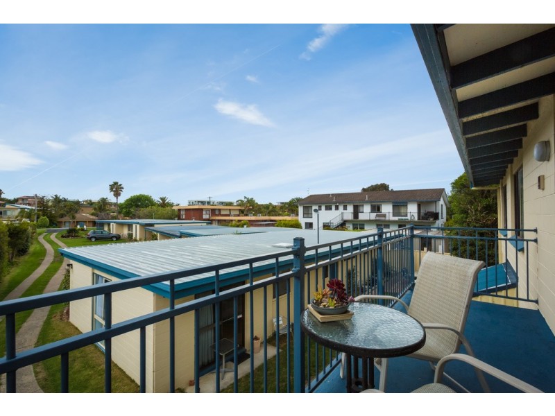 9 of 9 CHAPMAN AVENUE, Merimbula NSW 2548