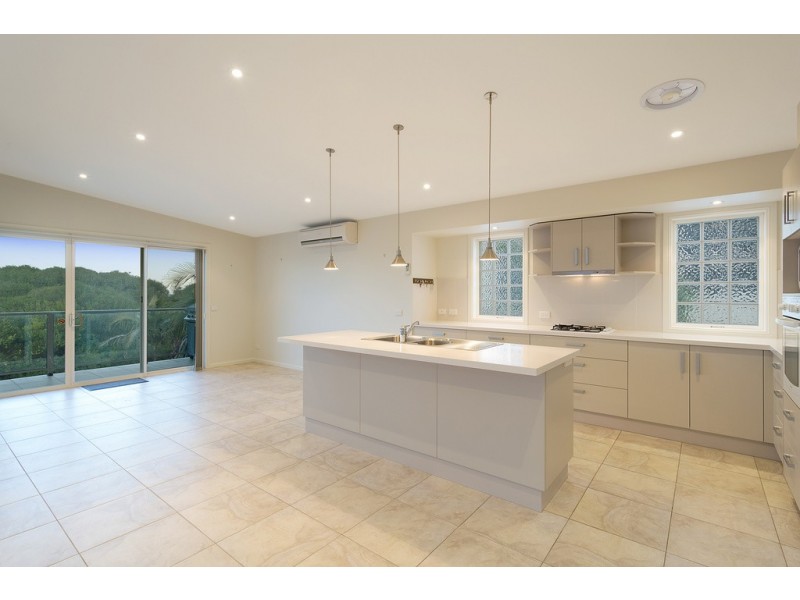 4C Surf Circle, Tura Beach NSW 2548