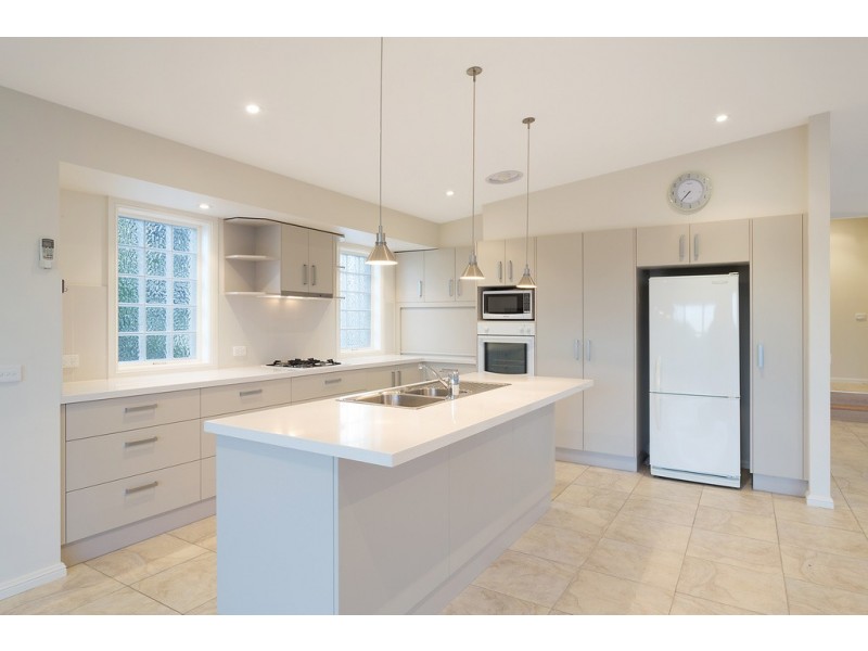 4C Surf Circle, Tura Beach NSW 2548