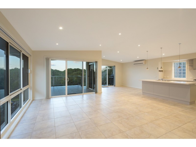 4C Surf Circle, Tura Beach NSW 2548