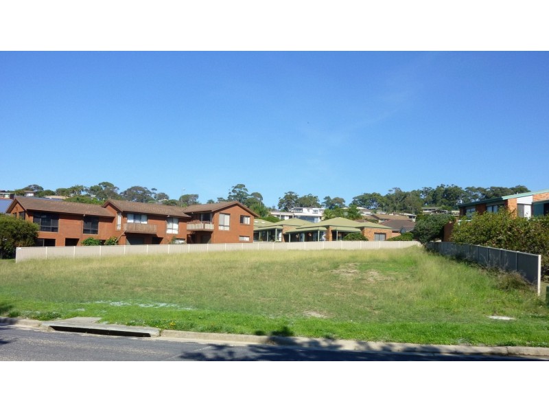 3 SURF CIRCLE, Tura Beach NSW 2548