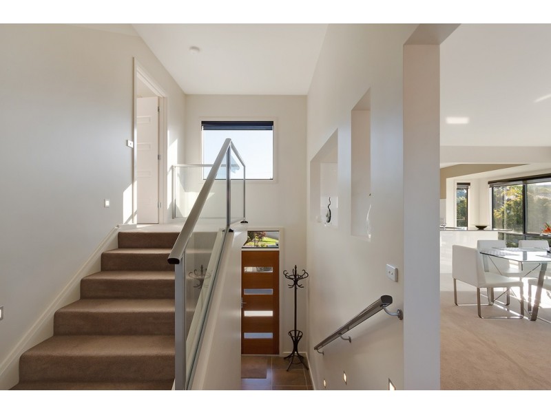 1 22 MONARO STREET, Merimbula NSW 2548