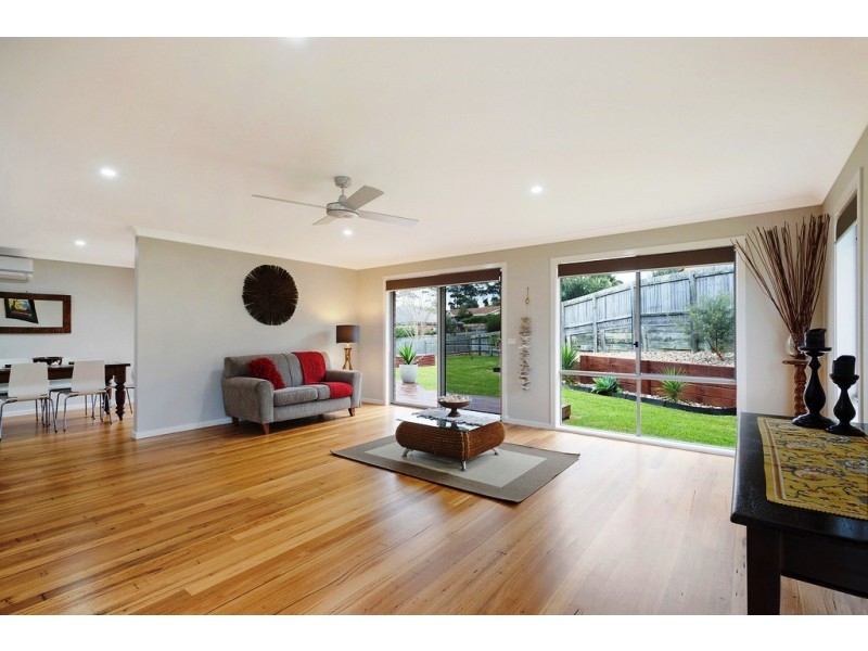 7 ENDEAVOUR COURT, Tura Beach NSW 2548