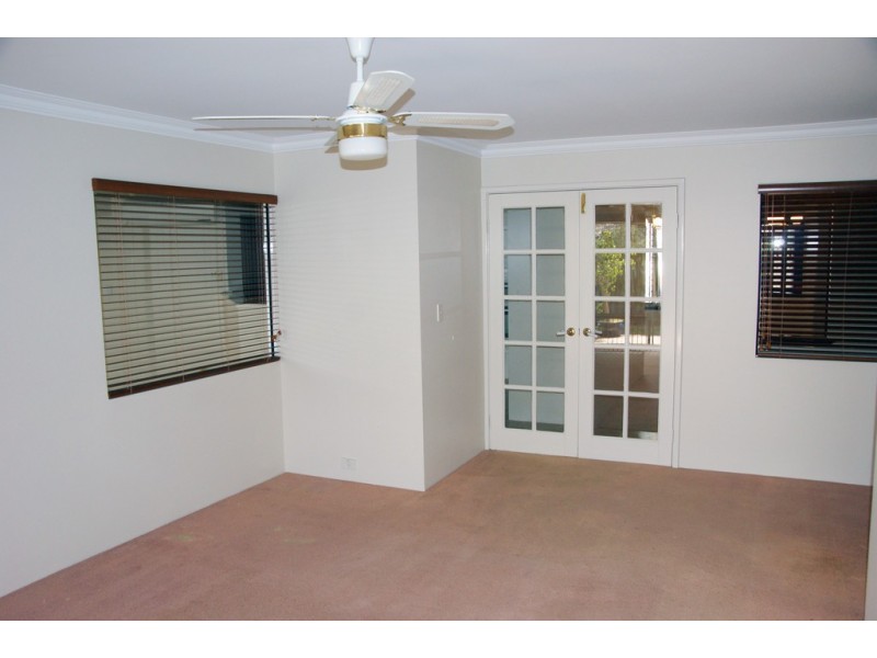 84 La Spezia Drive, Secret Harbour WA 6173