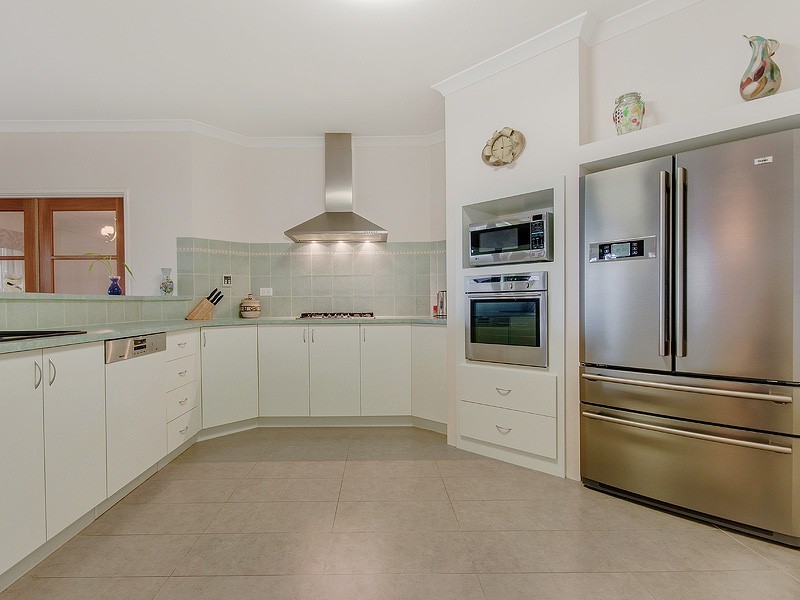 35 Baskerville Crescent, Baldivis WA 6171