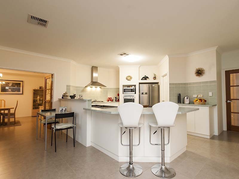 35 Baskerville Crescent, Baldivis WA 6171