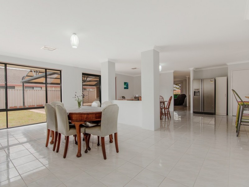 56 Chelmsford Avenue, Port Kennedy WA 6172