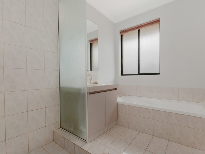 56 Chelmsford Avenue, Port Kennedy WA 6172