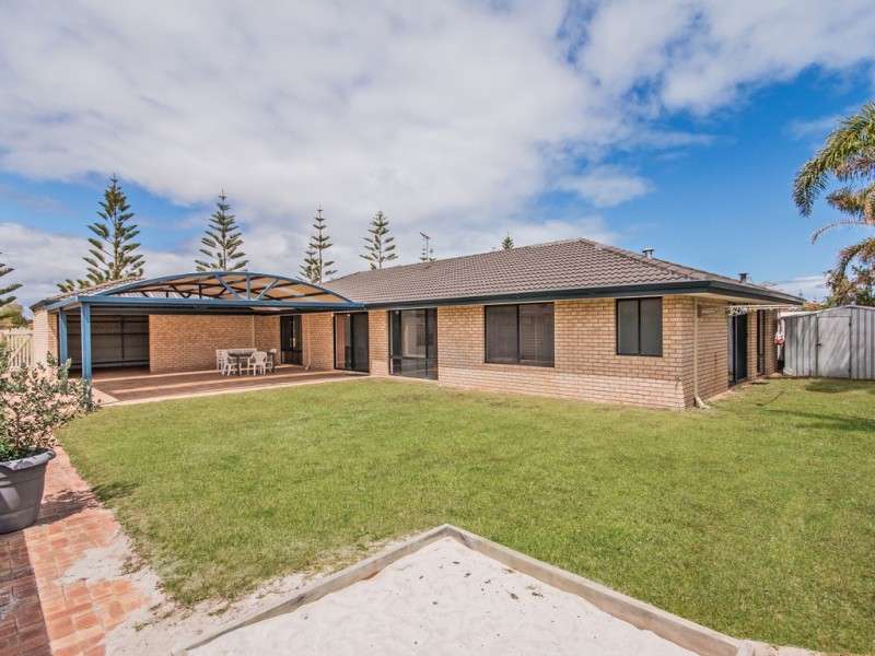 56 Chelmsford Avenue, Port Kennedy WA 6172