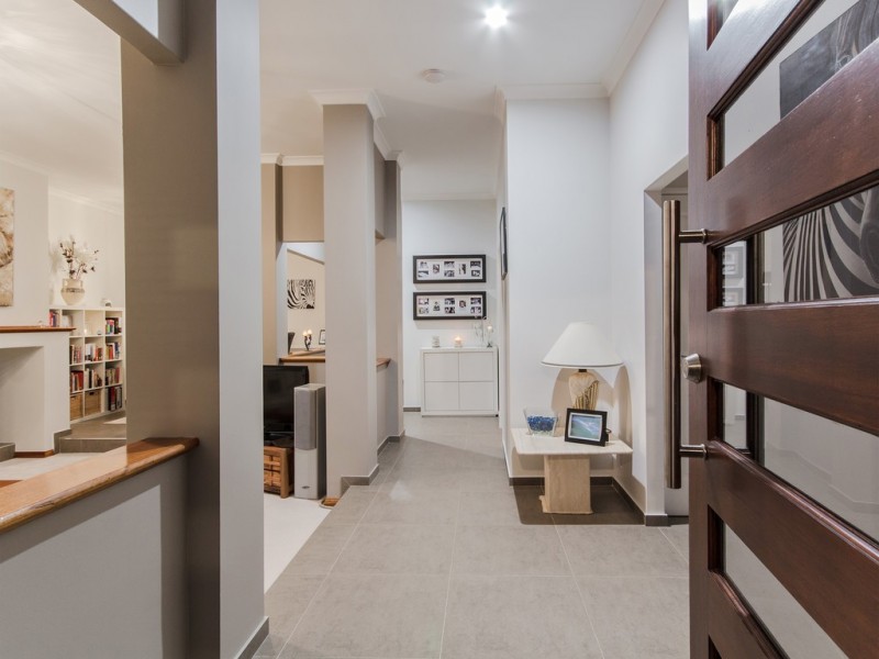 8 Dunkirk Court, Port Kennedy WA 6172