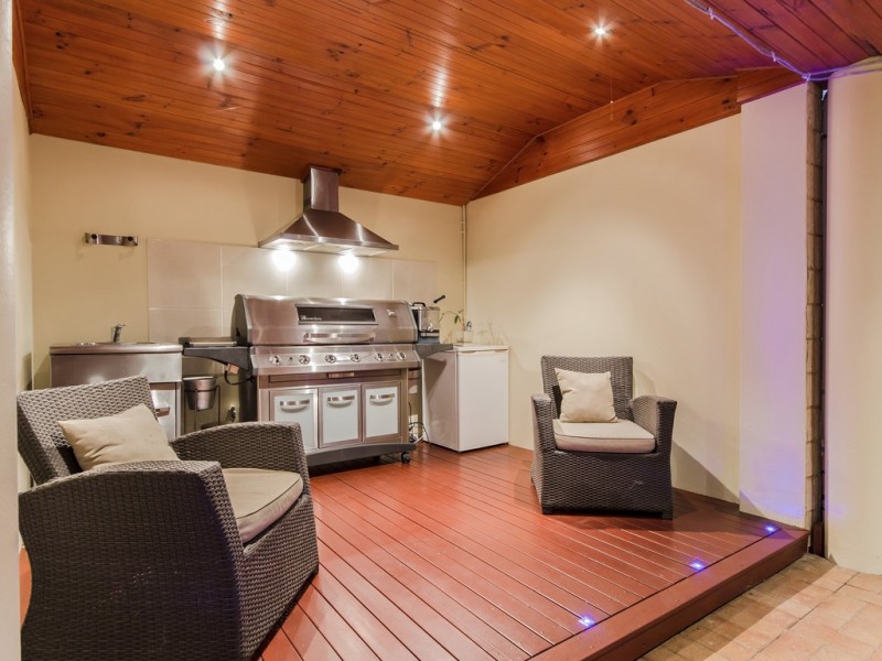 8 Dunkirk Court, Port Kennedy WA 6172