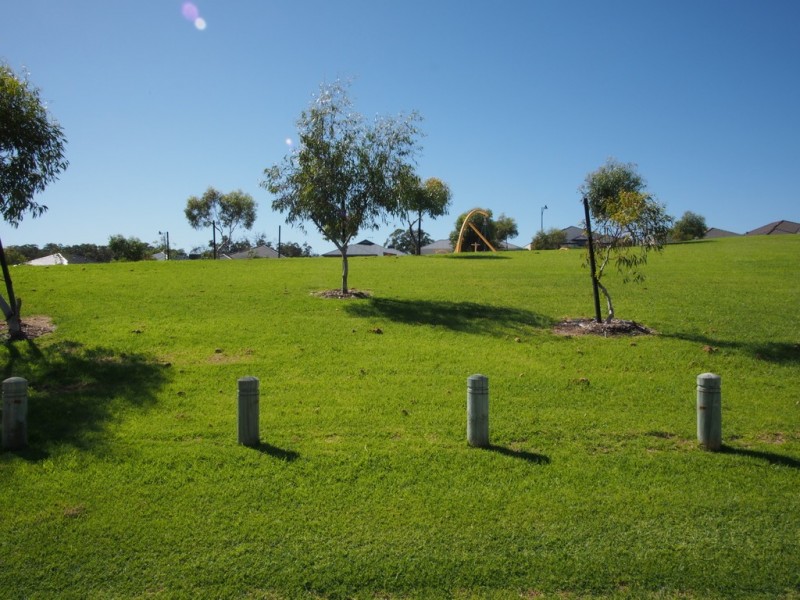 25 Huggins Way, Baldivis WA 6171