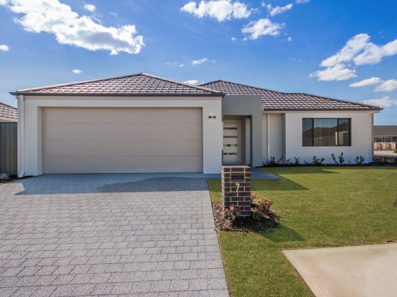 7 Ingram Rd, Baldivis WA 6171