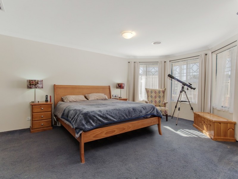 1 Kerver Way, Port Kennedy WA 6172