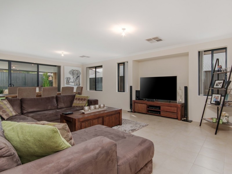 12 Ballys Turn, Baldivis WA 6171