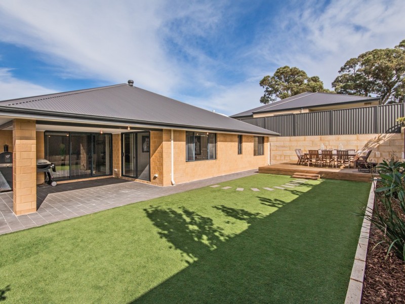 12 Ballys Turn, Baldivis WA 6171