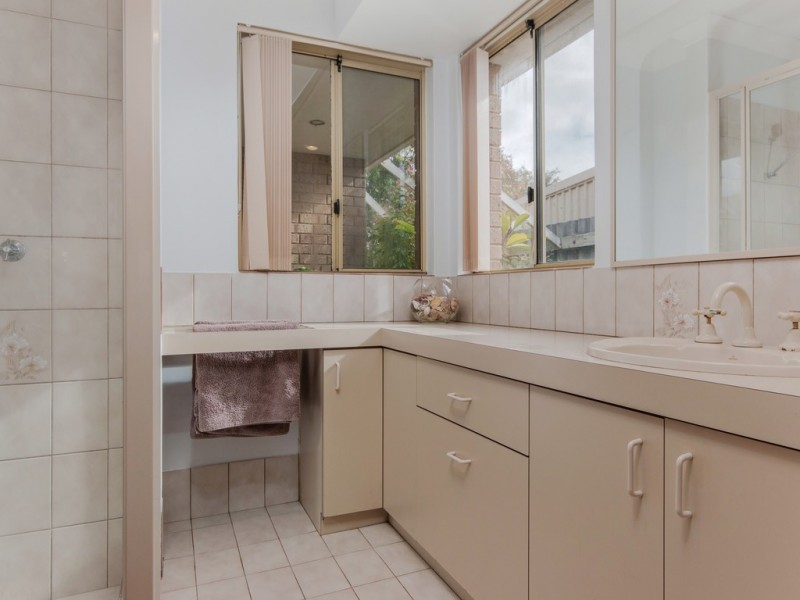 14 Whitechurch Mews, Port Kennedy WA 6172