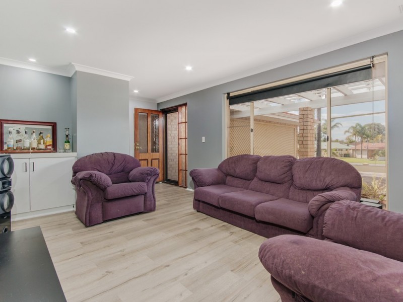 14 Whitechurch Mews, Port Kennedy WA 6172