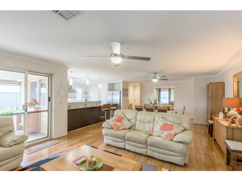 27 Copenhagen St, Baldivis WA 6171