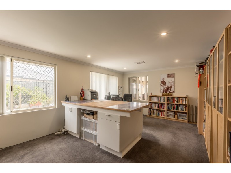 27 Copenhagen St, Baldivis WA 6171