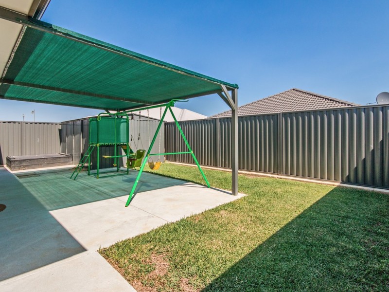 5 Grail Avenue, Baldivis WA 6171