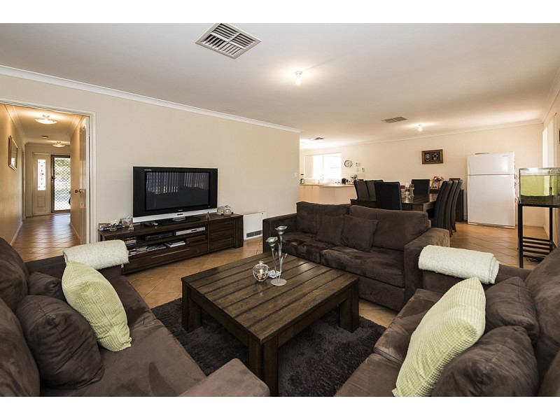 14 Gonville Green, Port Kennedy WA 6172