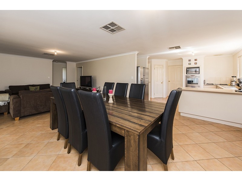 14 Gonville Green, Port Kennedy WA 6172