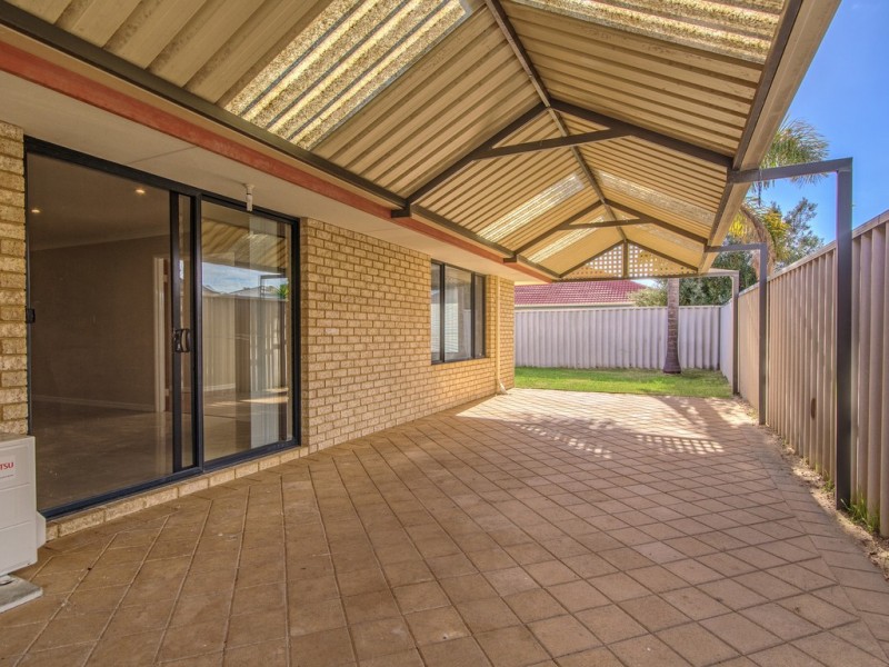 54 Chelmsford Avenue, Port Kennedy WA 6172