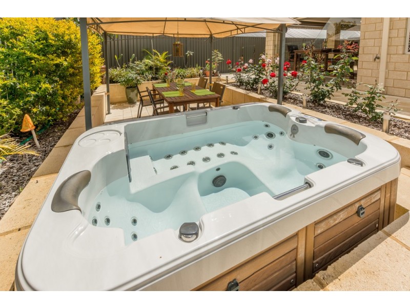 27 Copenhagen St, Baldivis WA 6171