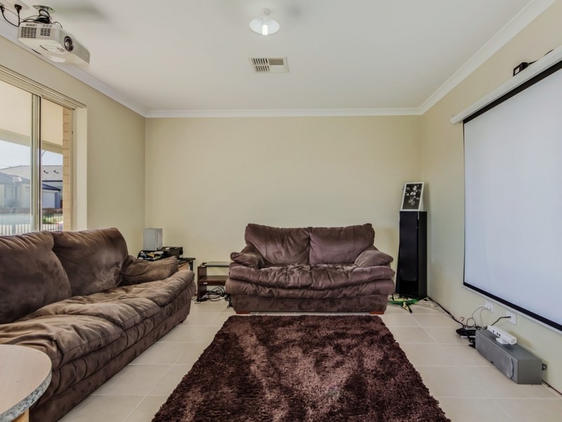 7 Foothills Retreat, Baldivis WA 6171