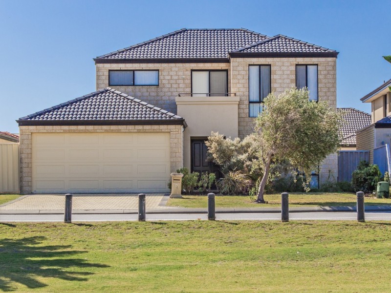 4 Jupiter Bend, Rockingham WA 6168