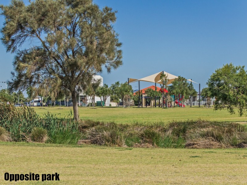 4 Jupiter Bend, Rockingham WA 6168