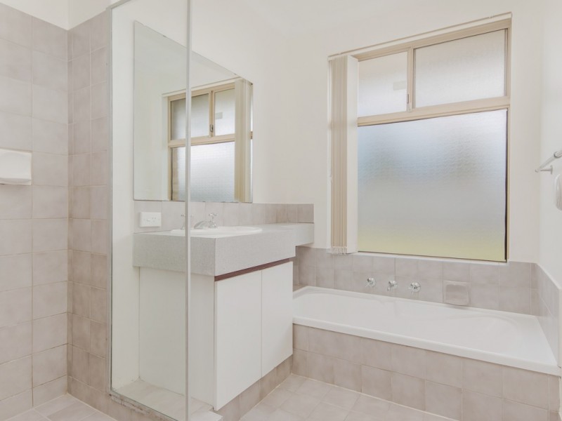 2 Hope Place, Waikiki WA 6169