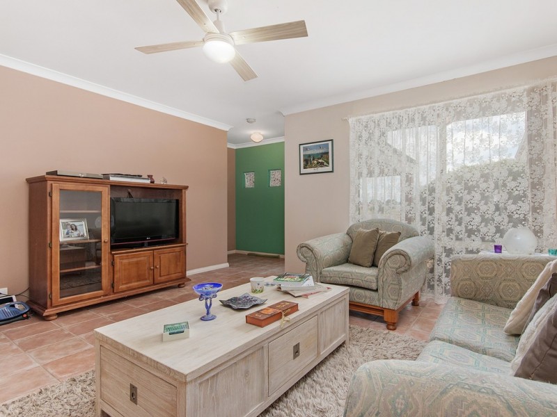 2/51 Laguardia Loop, Port Kennedy WA 6172