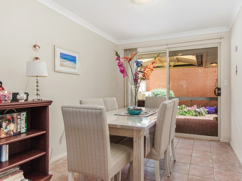 2/51 Laguardia Loop, Port Kennedy WA 6172