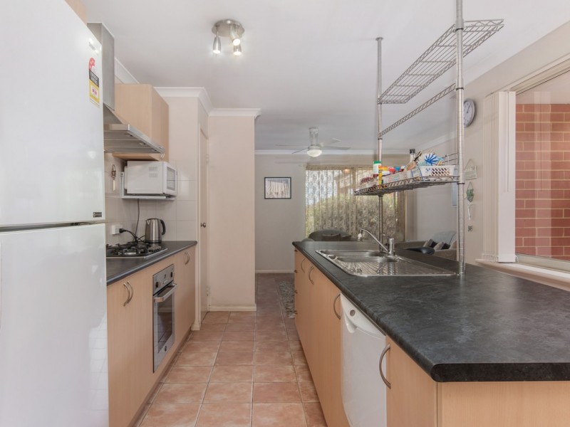 2/51 Laguardia Loop, Port Kennedy WA 6172