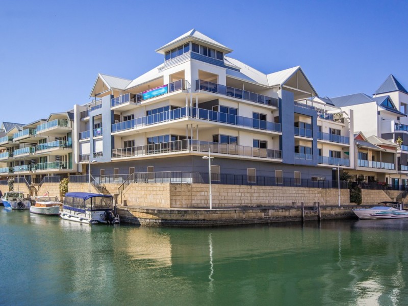 2/7 Florian Mews, Mandurah WA 6210