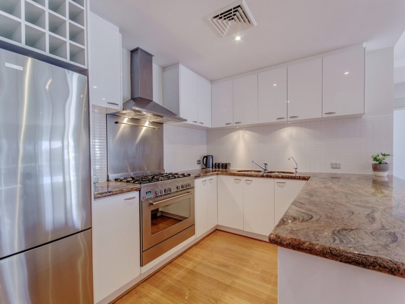 2/7 Florian Mews, Mandurah WA 6210