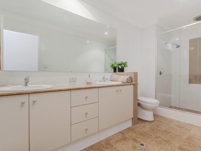 2/7 Florian Mews, Mandurah WA 6210
